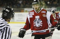 /album/play-off/a46177-jpg/